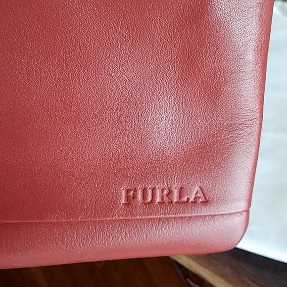 Furla Italian Soft Leather Shoulder Bag - Picture 8 of 8